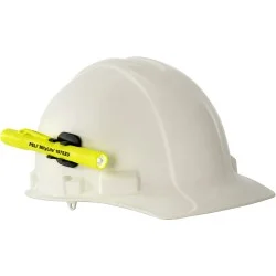 Lampe torche stylo Peli™ Mitylite 1975 Zone 0 sur casque